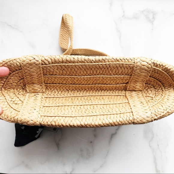 Draper James • Everyday Straw Bag - Picture 4 of 9